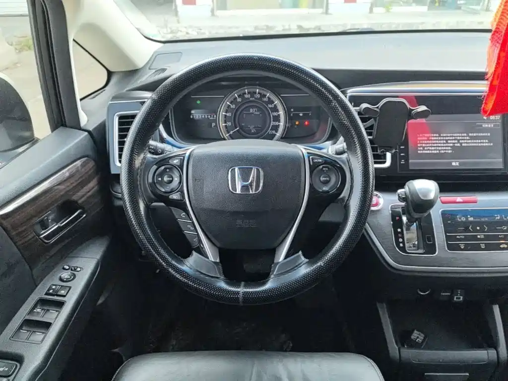 Honda Elysion — миниатюра 11