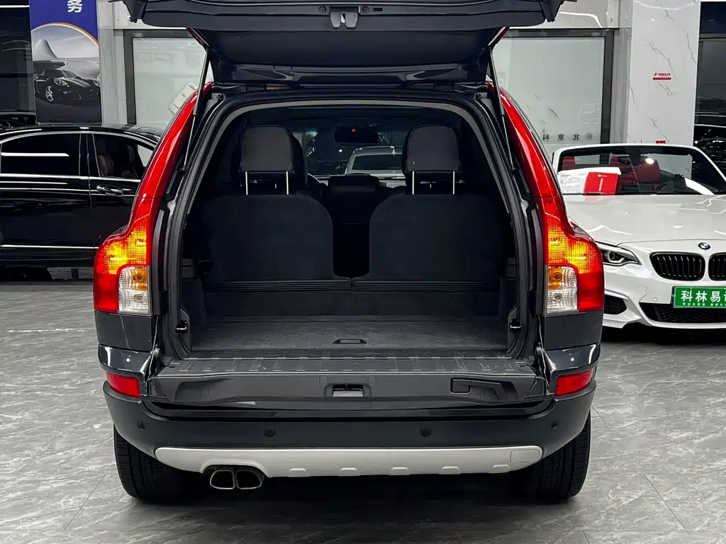 Volvo XC90 — миниатюра 26