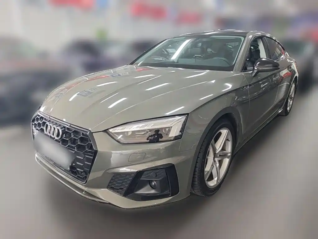 Audi A5 (Import)