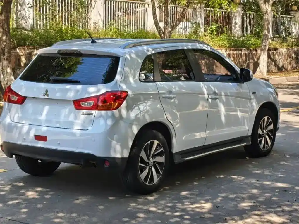 Mitsubishi ASX — миниатюра 7