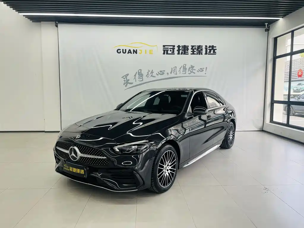 Mercedes-Benz C-Class 2025