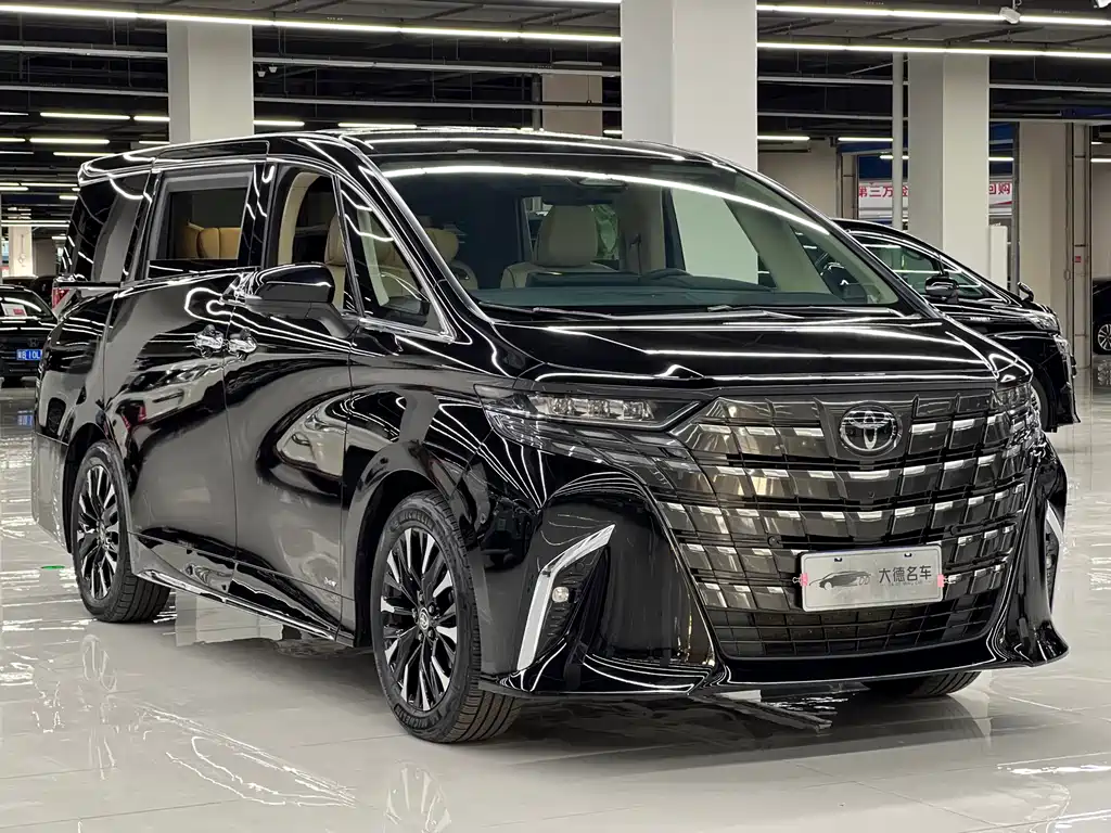 TOYOTA ELFA