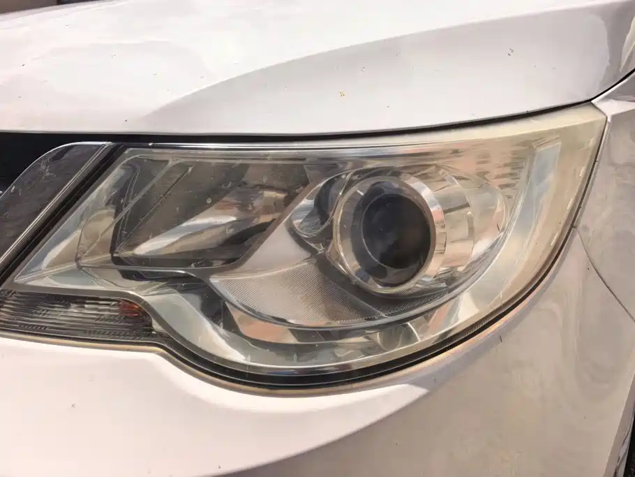 Baojun 730 2014 1.5L MT 7 мест