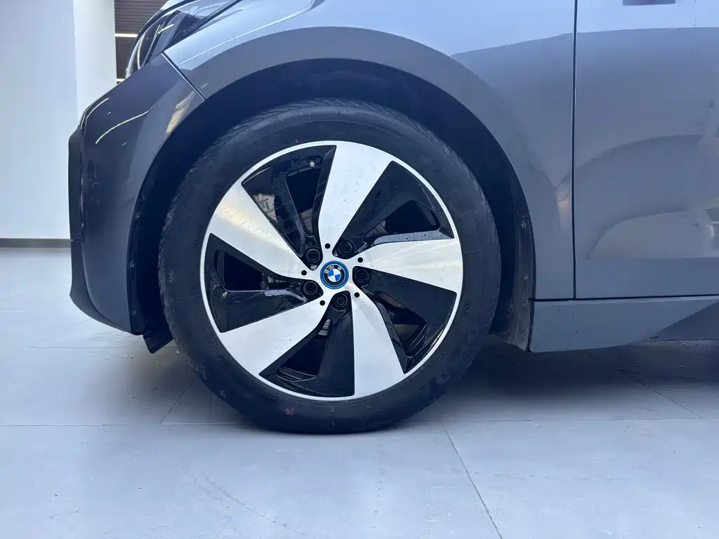BMW i3 (Import) — миниатюра 8