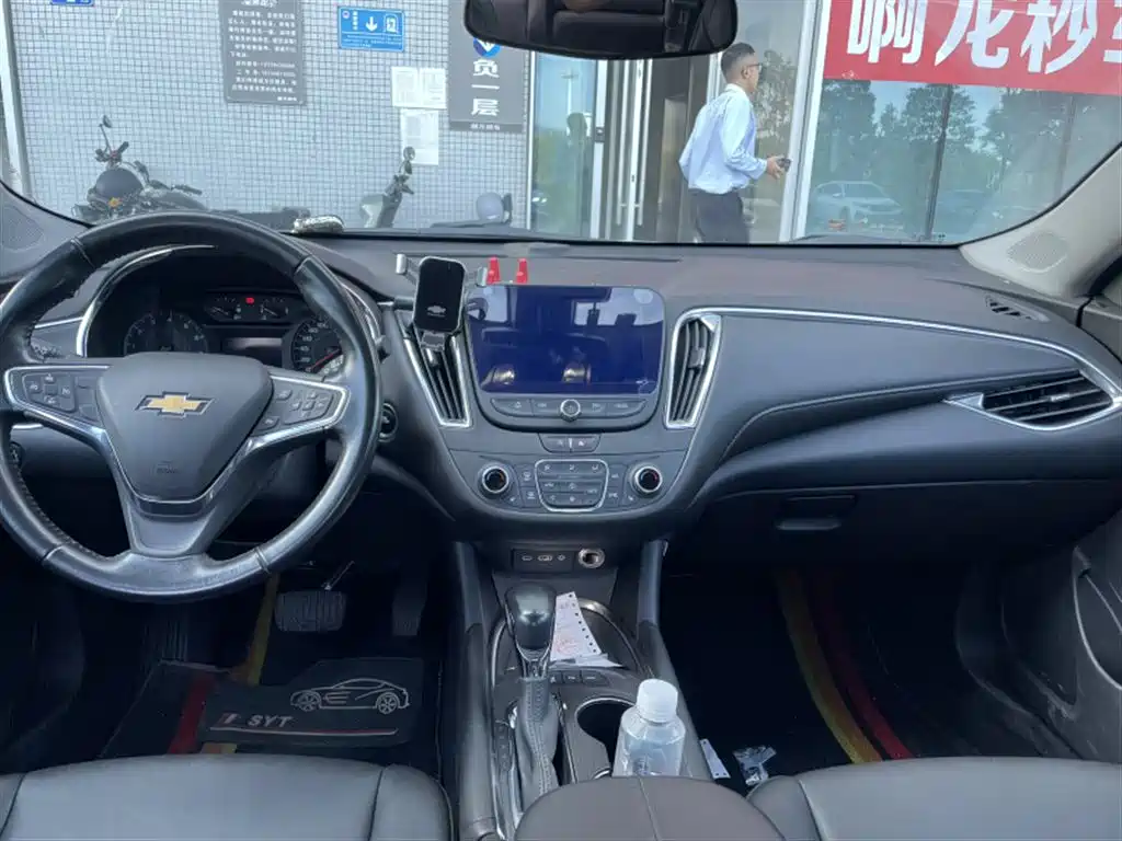 Chevrolet Malibu XL — миниатюра 7