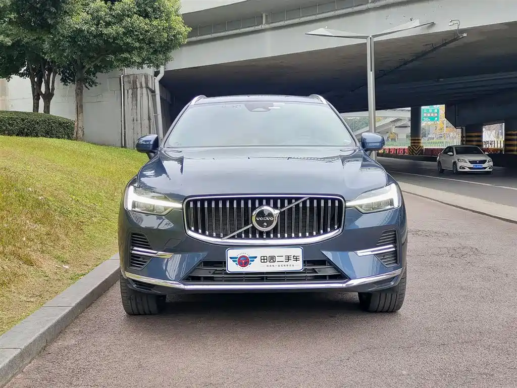 VOLVO XC60 PLUG IN HYBRID