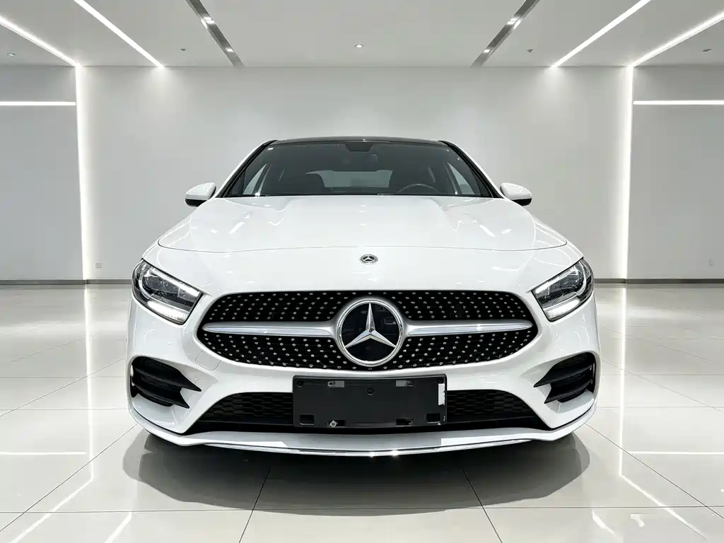 Mercedes-Benz A-Class — миниатюра 2