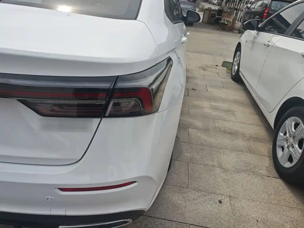 Chery Arrizo 5 PLUS — миниатюра 8
