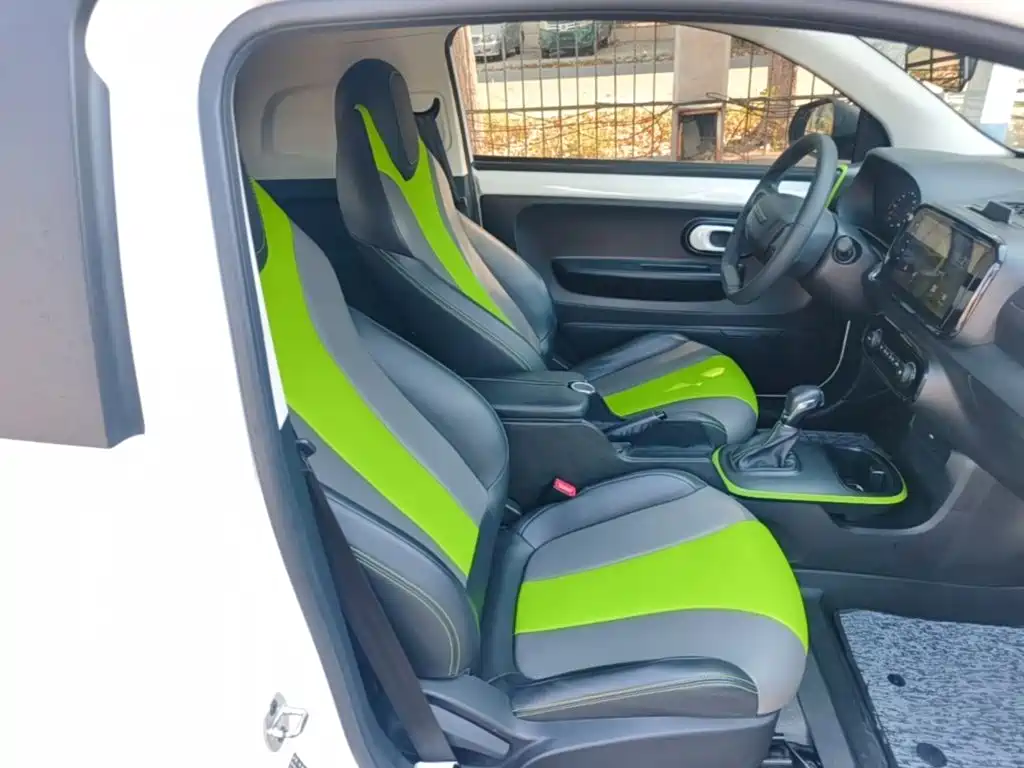 Roewe Clever — миниатюра 25