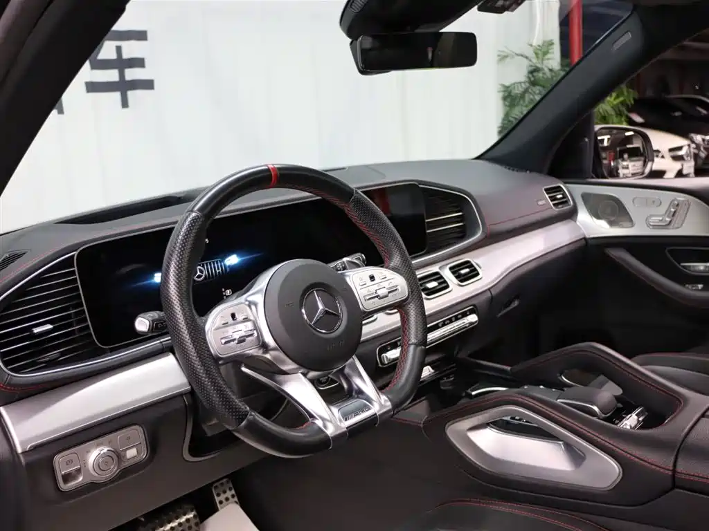 MERCEDES-BENZ GLE AMG