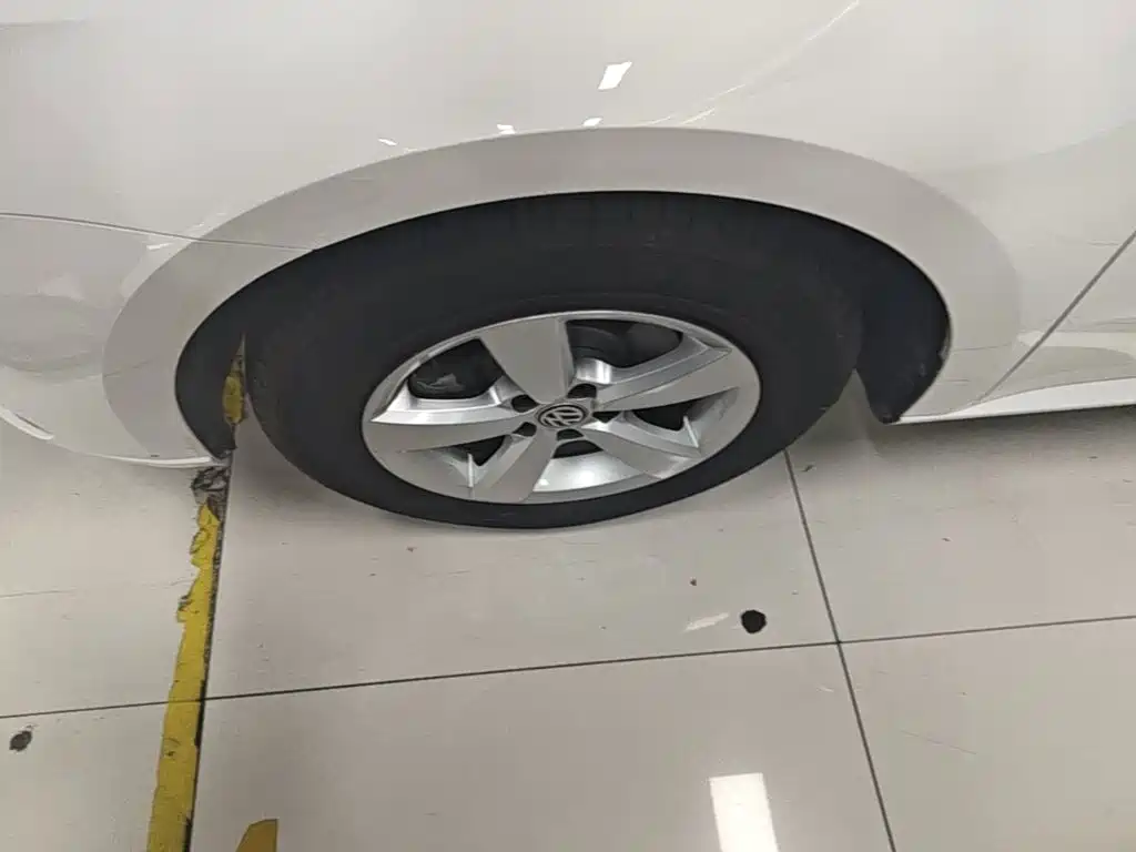 Volkswagen Lavida — миниатюра 23
