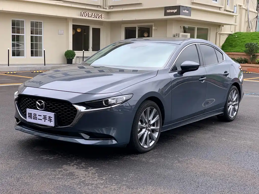 Купить Mazda 3 Axela