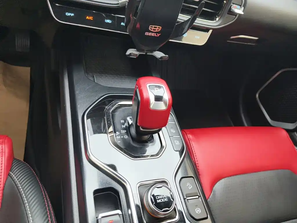 Geely Icon — миниатюра 14