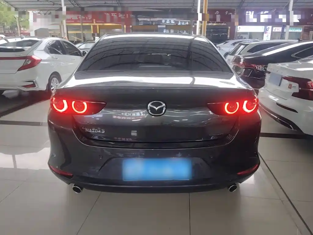 Mazda 3 Axela — миниатюра 6