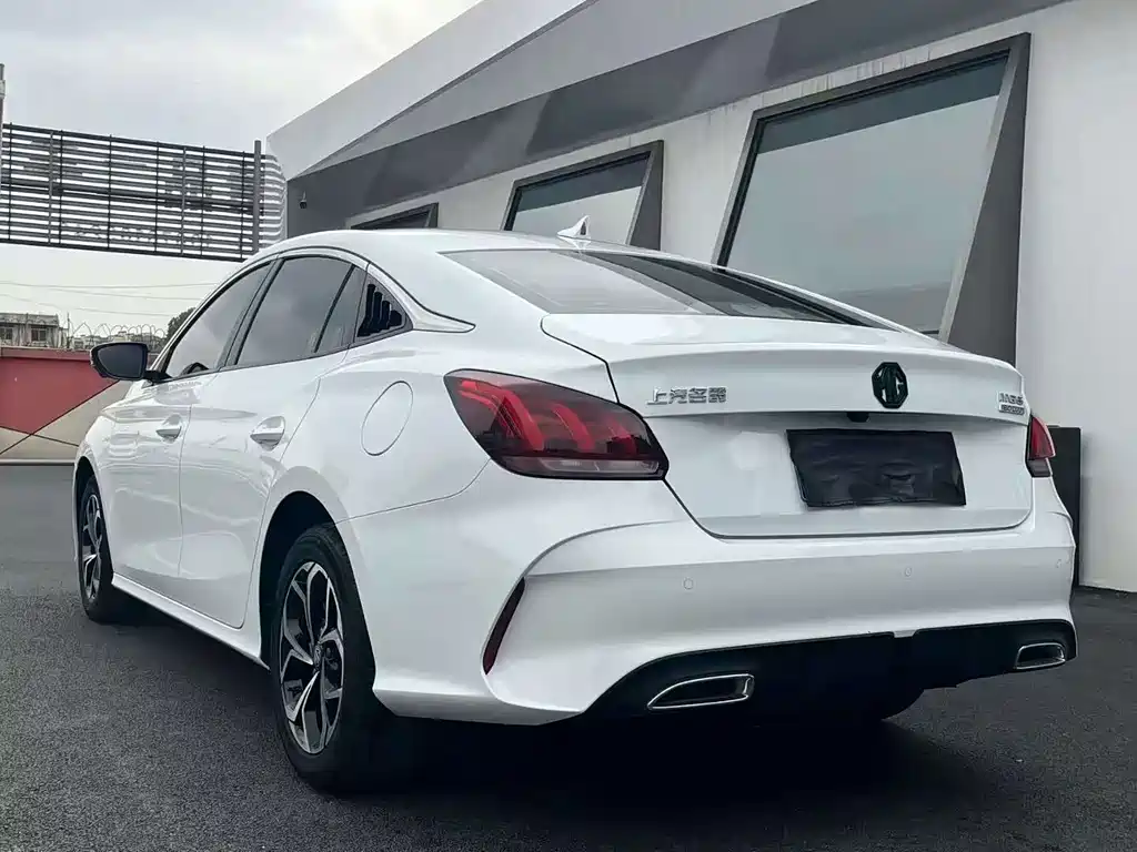 MG MG5 — миниатюра 9