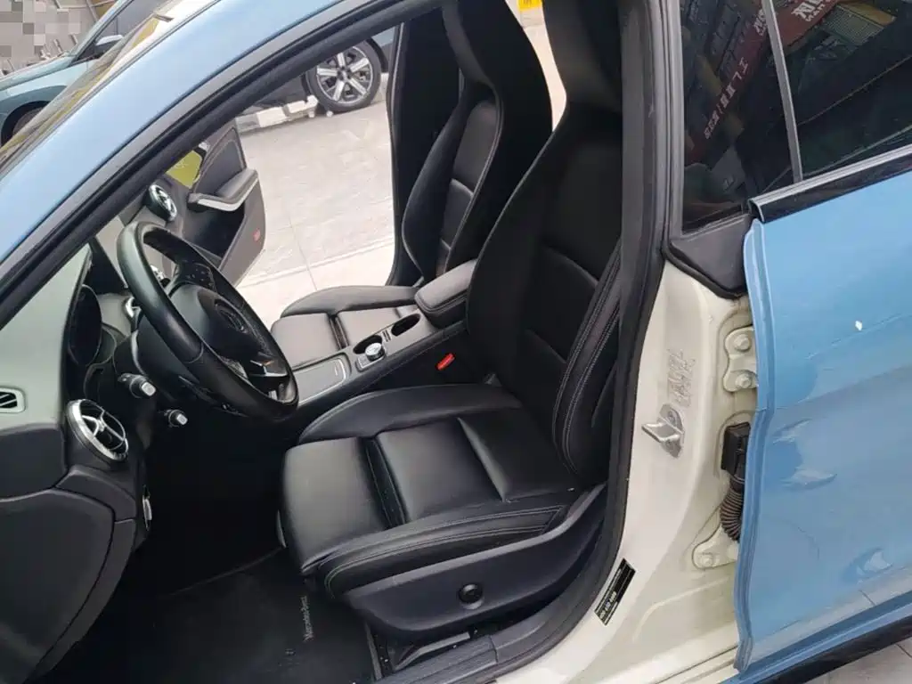 Mercedes-Benz CLA (Import) — миниатюра 15