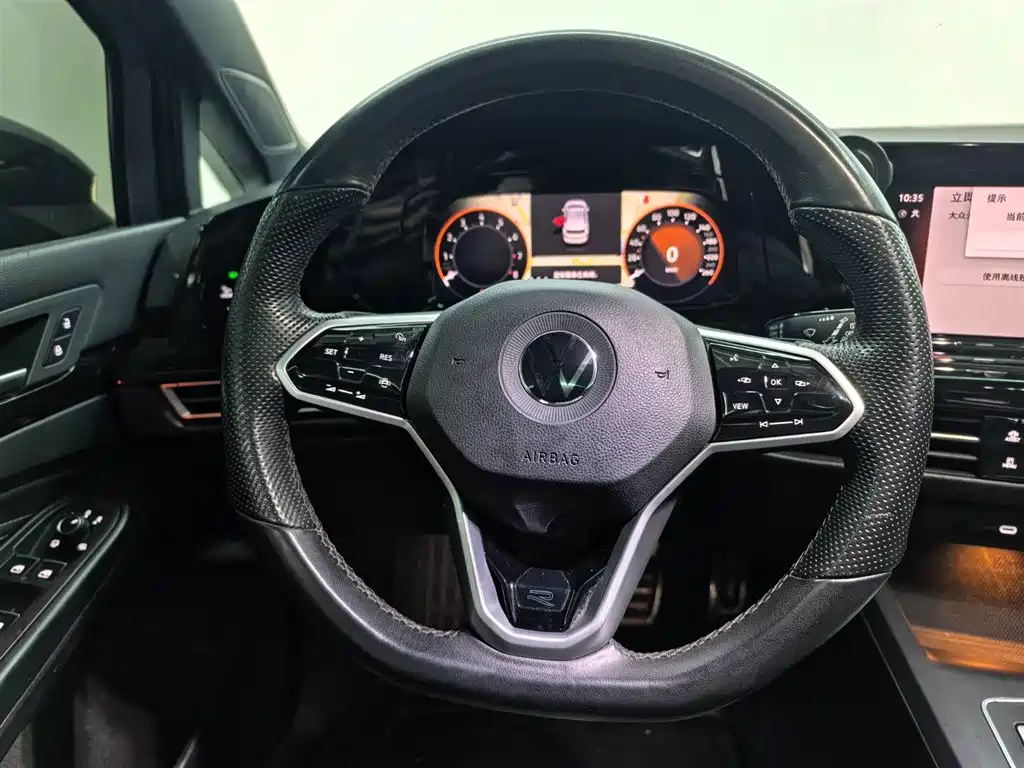 Volkswagen Golf — миниатюра 8