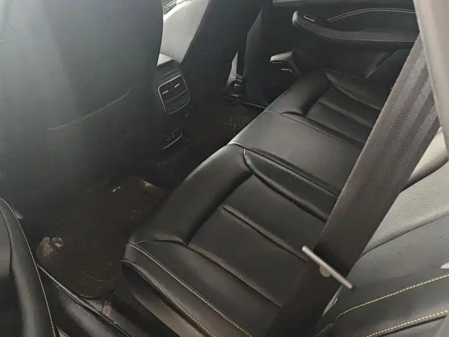 Roewe RX5 New Energy — миниатюра 11