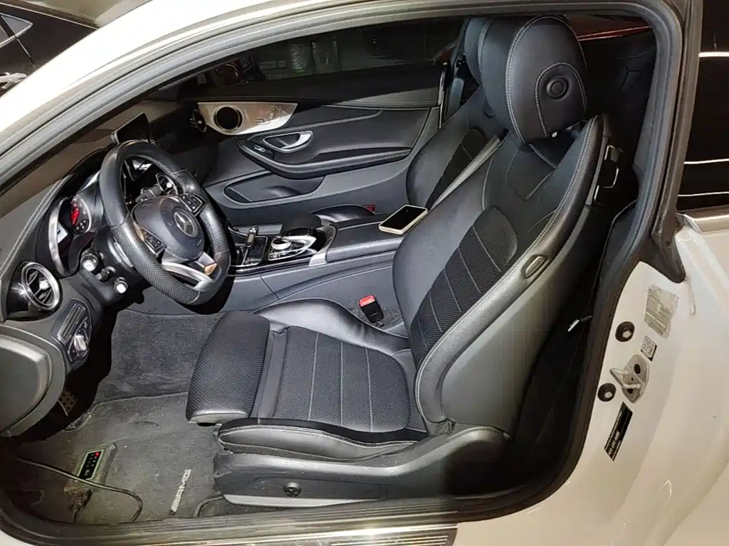 Mercedes-Benz C-Class (Import) — миниатюра 15
