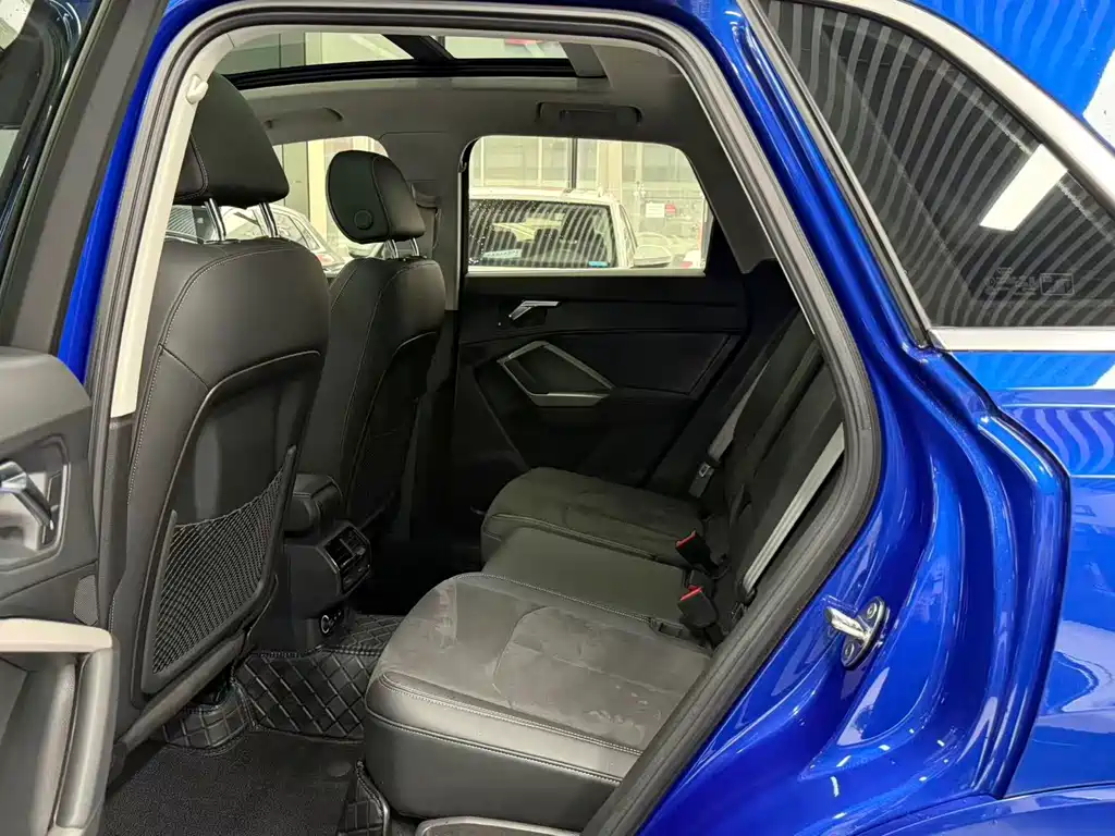 Audi Q3 — миниатюра 9