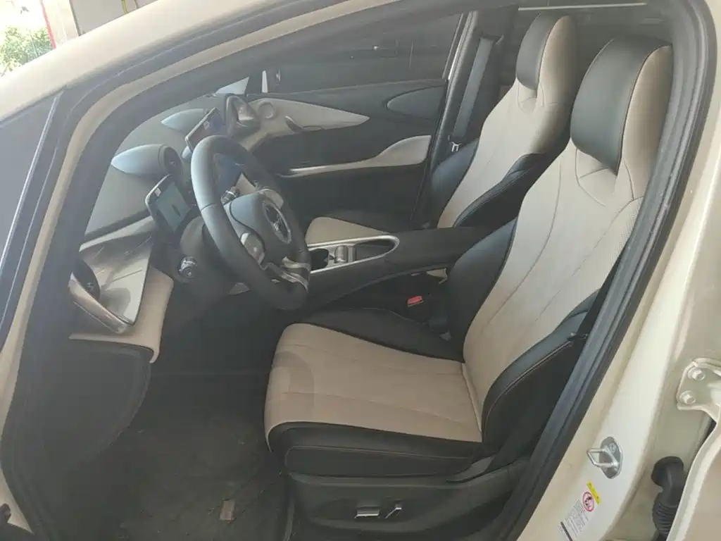 BYD Dolphin — миниатюра 15