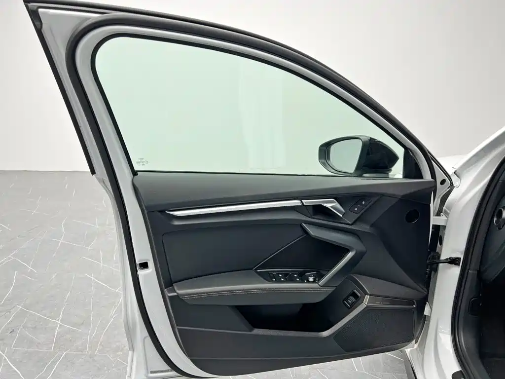 Audi A3 — миниатюра 11