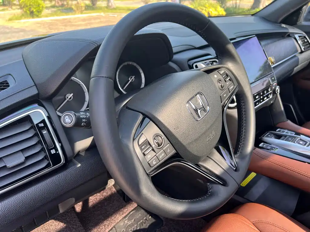 Honda UR-V — миниатюра 12