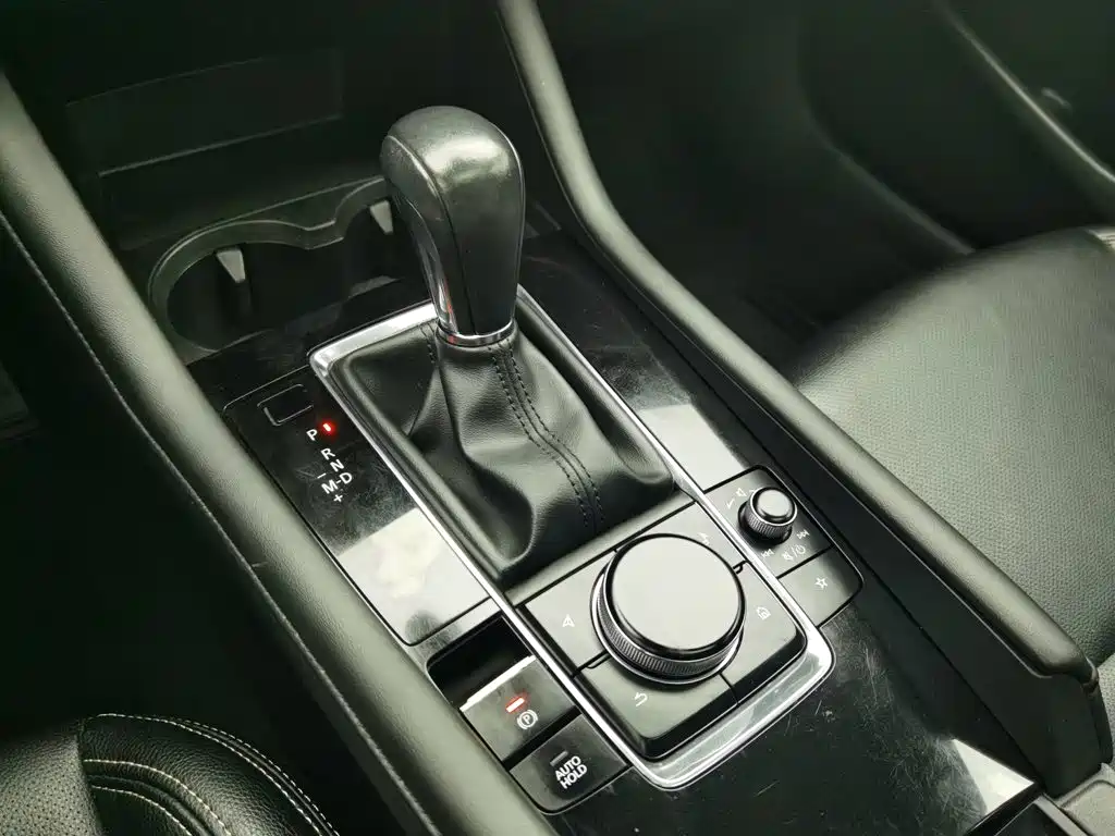Mazda 3 Axela — миниатюра 13