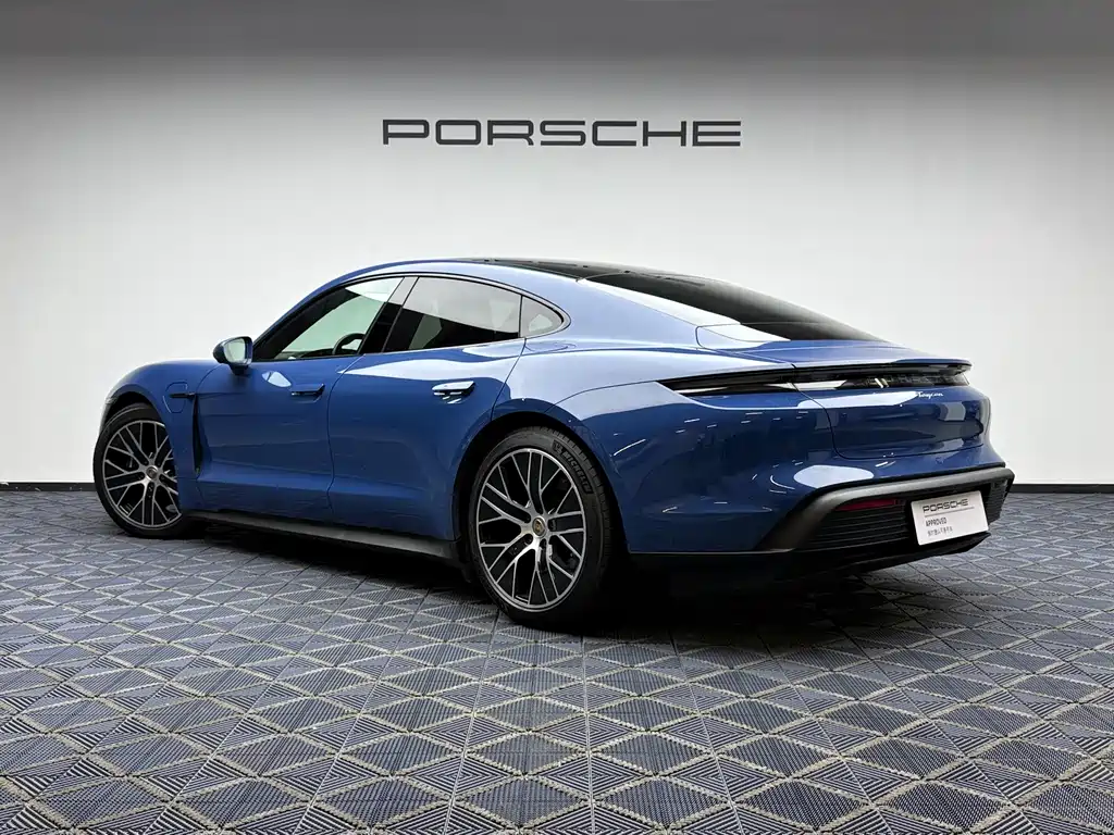 Porsche Taycan 2022 Taycan