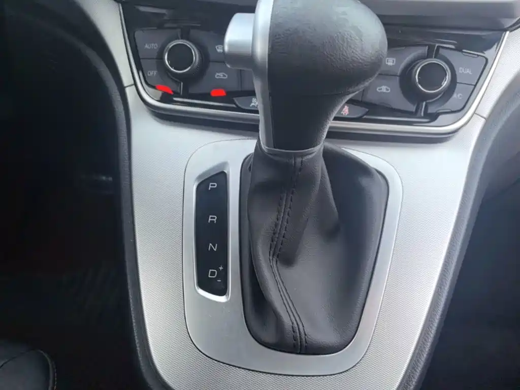 Haval M6 — миниатюра 14