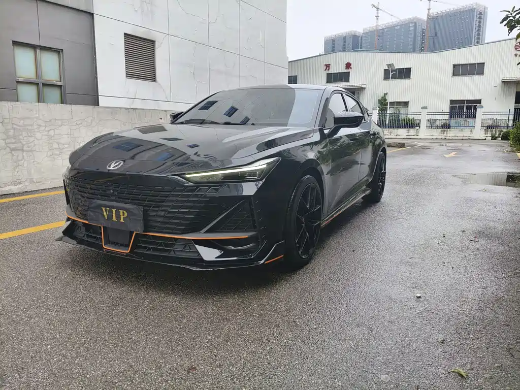 Changan UNI-V 2022