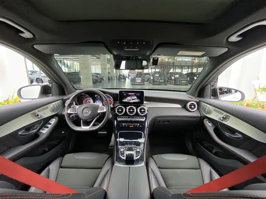 Mercedes-Benz GLC AMG — миниатюра 35