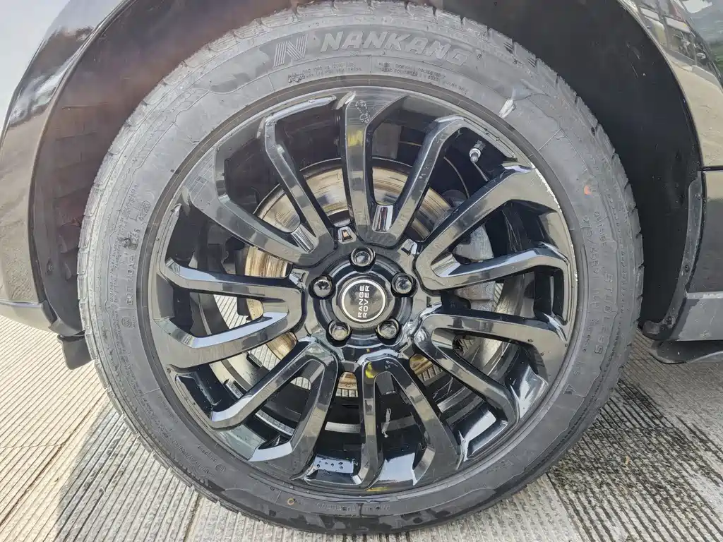 Land Rover Range Rover 2016 3.0T AT