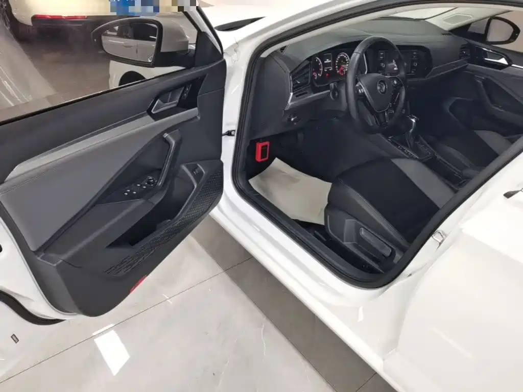 Volkswagen Sagitar — миниатюра 16