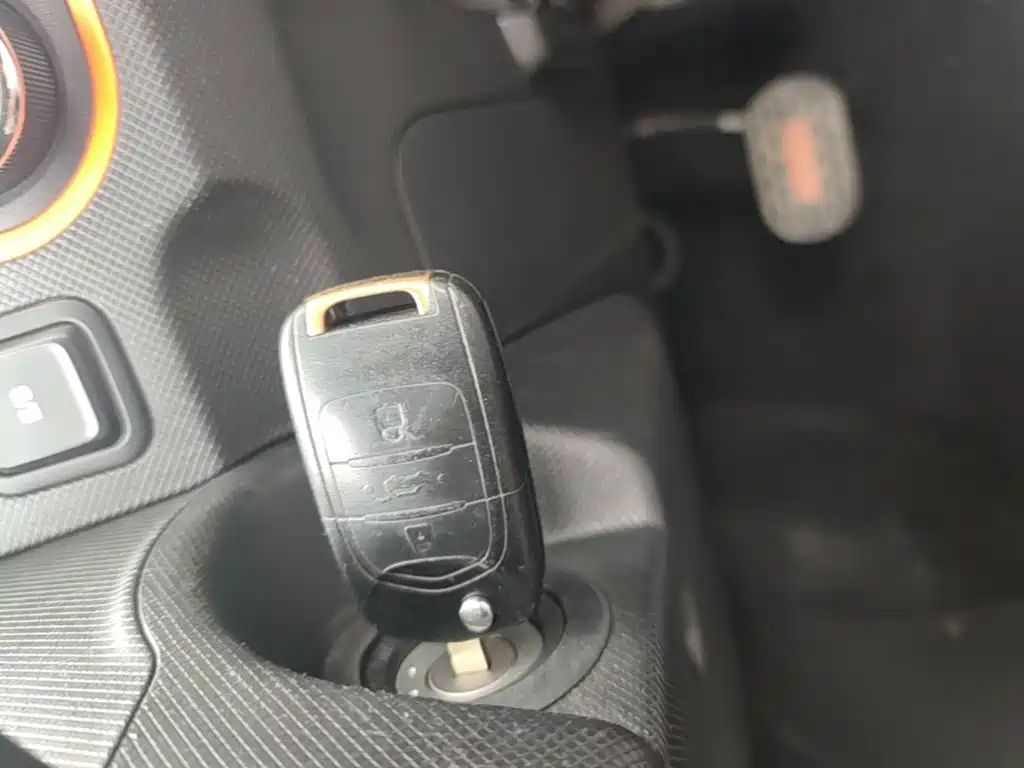 Wuling MINIEV — миниатюра 9