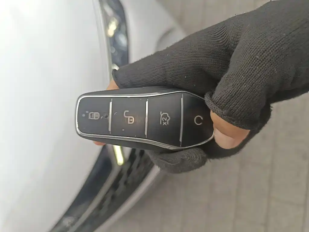 BYD Qin L — миниатюра 9