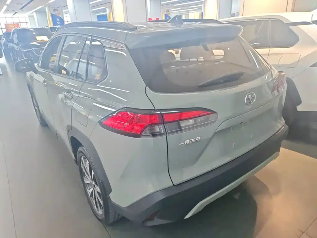 Toyota Corolla Cross — миниатюра 5