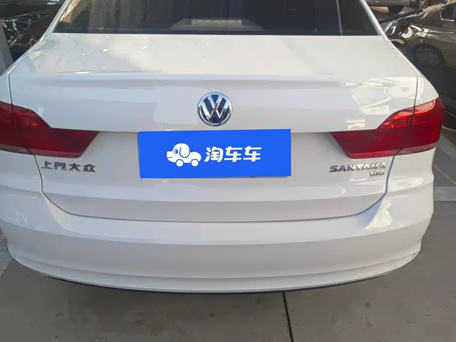 Volkswagen Santana — миниатюра 4