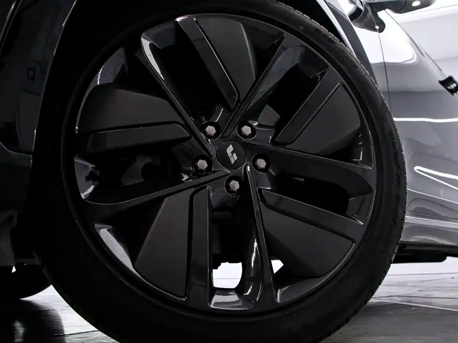 Li Auto Li L7 — миниатюра 19