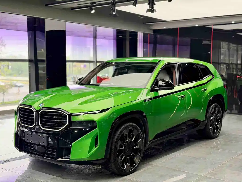 BMW XM 2024