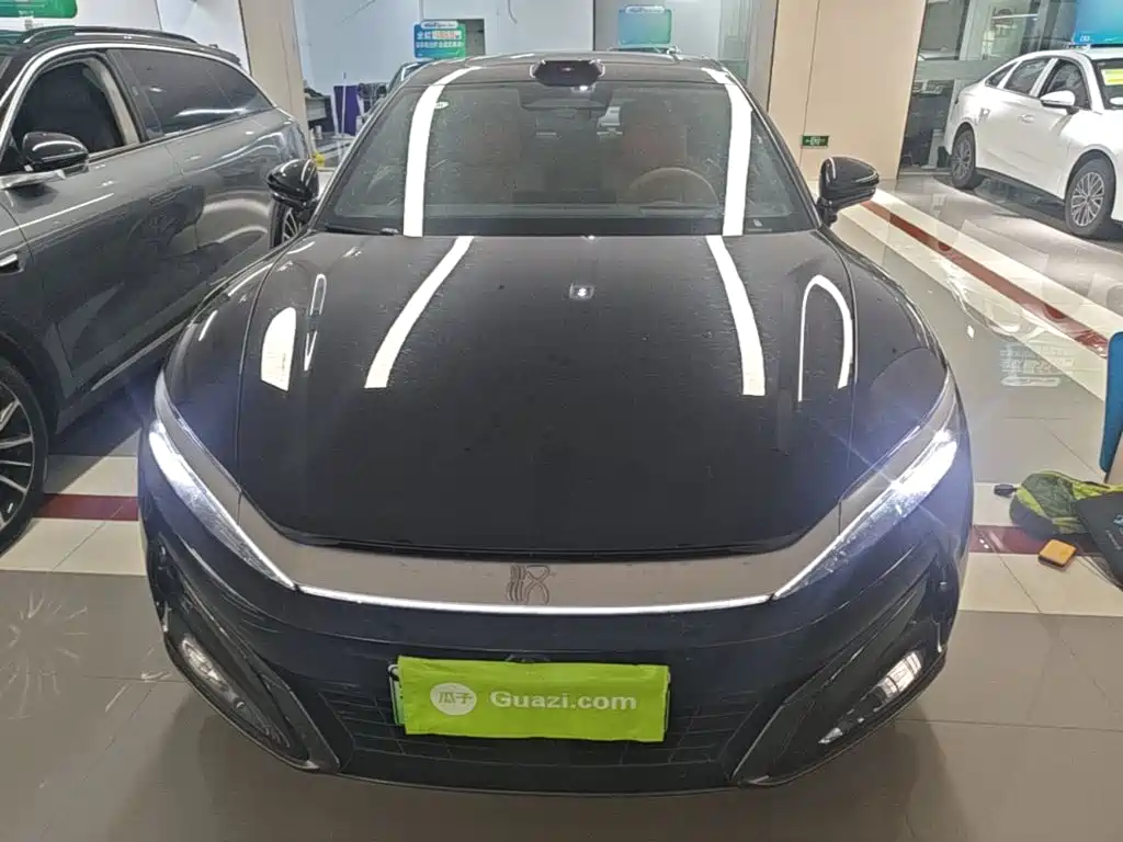 BYD Han L 2025 DM-i 200KM Flagship