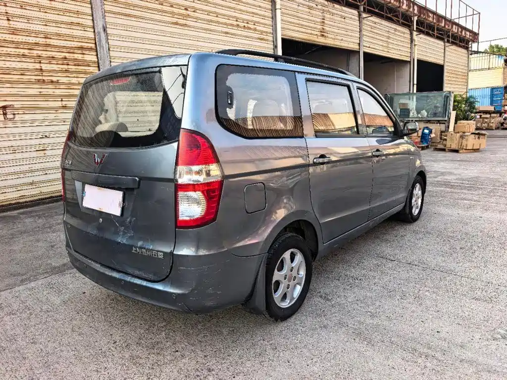 Wuling Hongguang — миниатюра 3