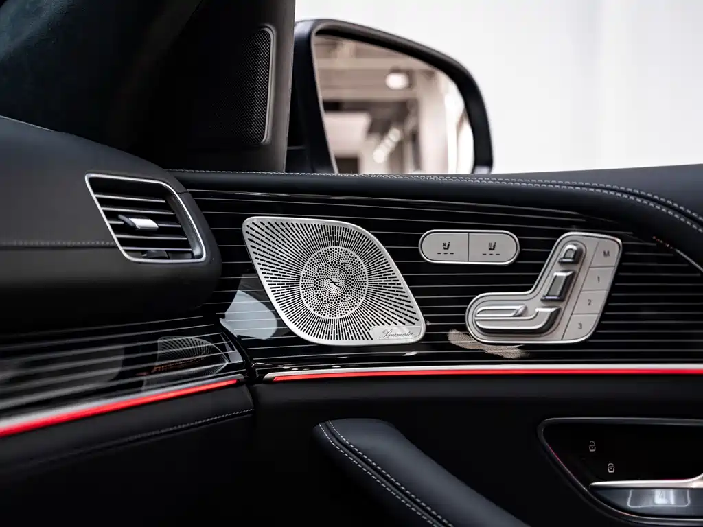 Mercedes-Benz GLS — миниатюра 17