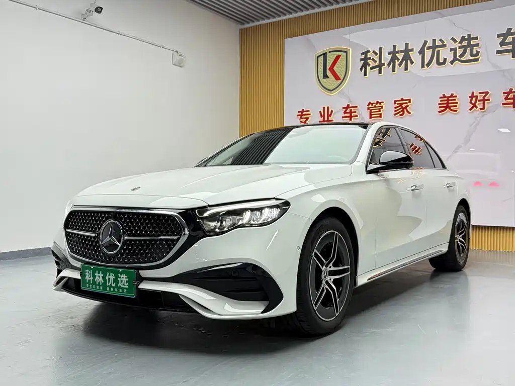 MERCEDES-BENZ E CLASS