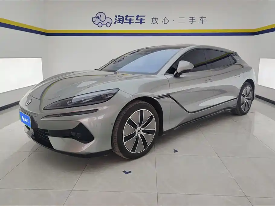 Denza Denza Z9GT 2025