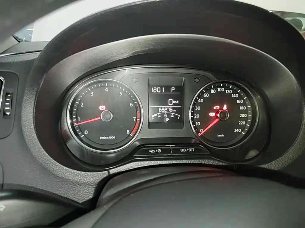 Volkswagen Polo — миниатюра 12