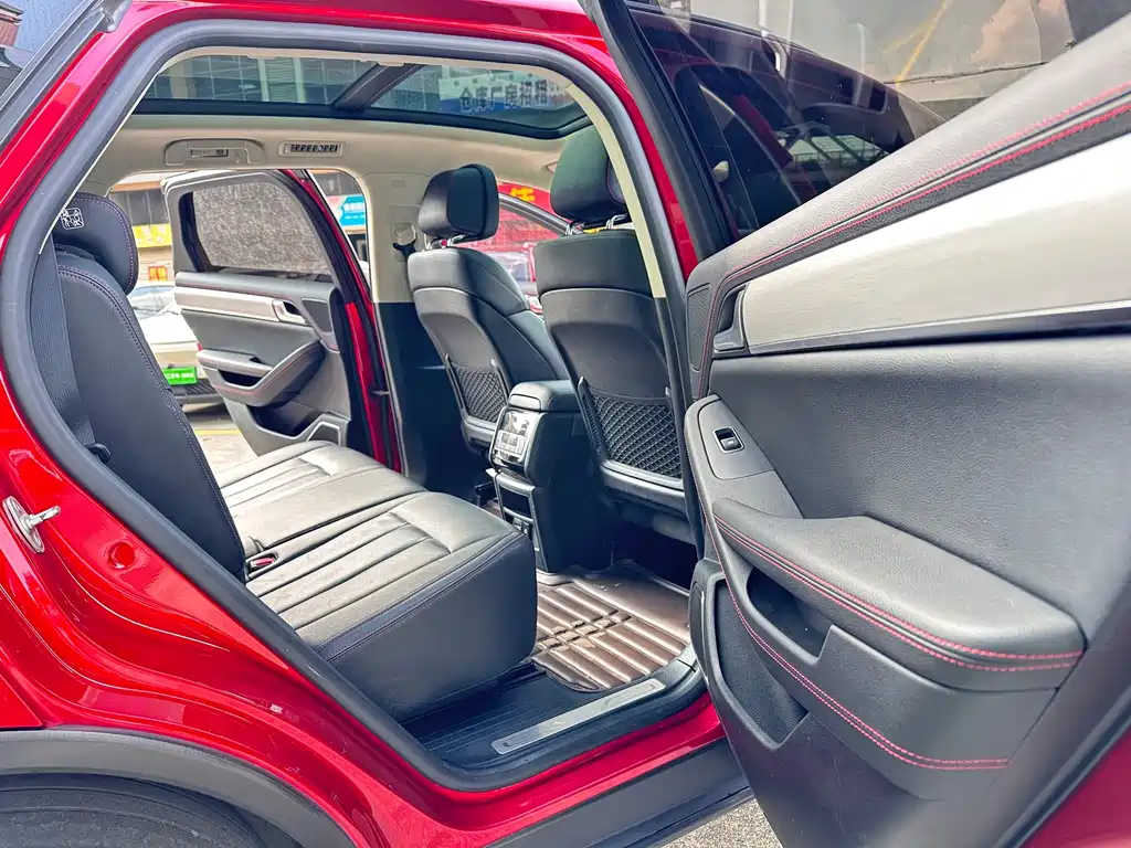 BYD Tang New Energy — миниатюра 15
