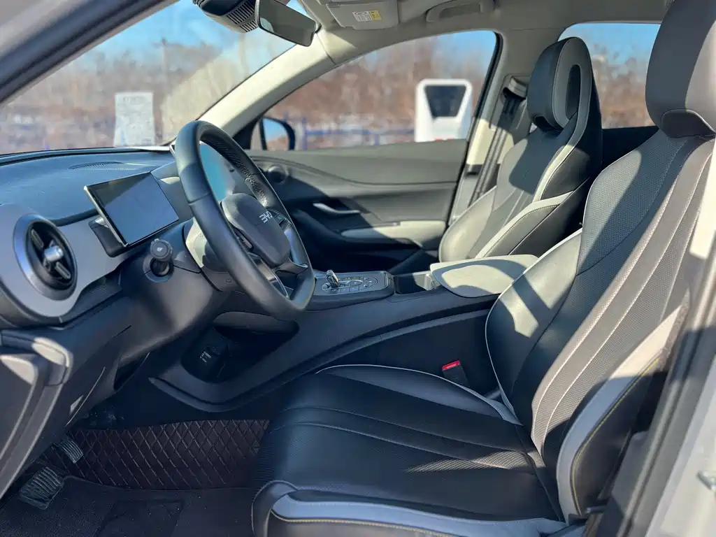 BYD SEA LION 05 DM I