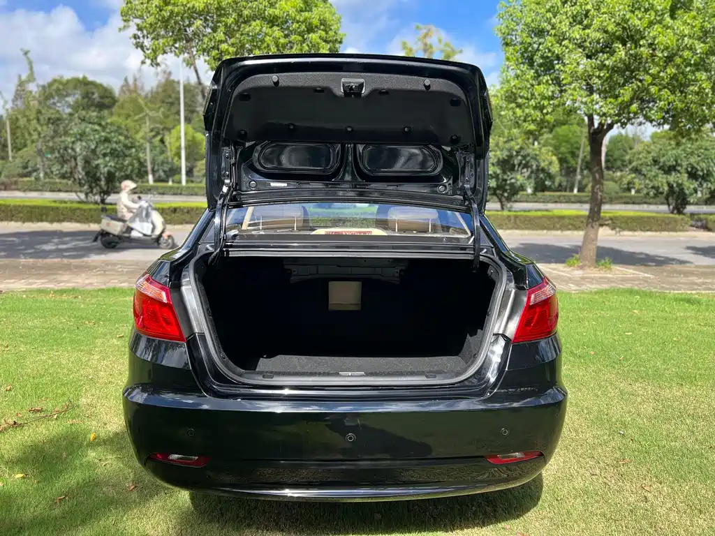 Changan Eado — миниатюра 18