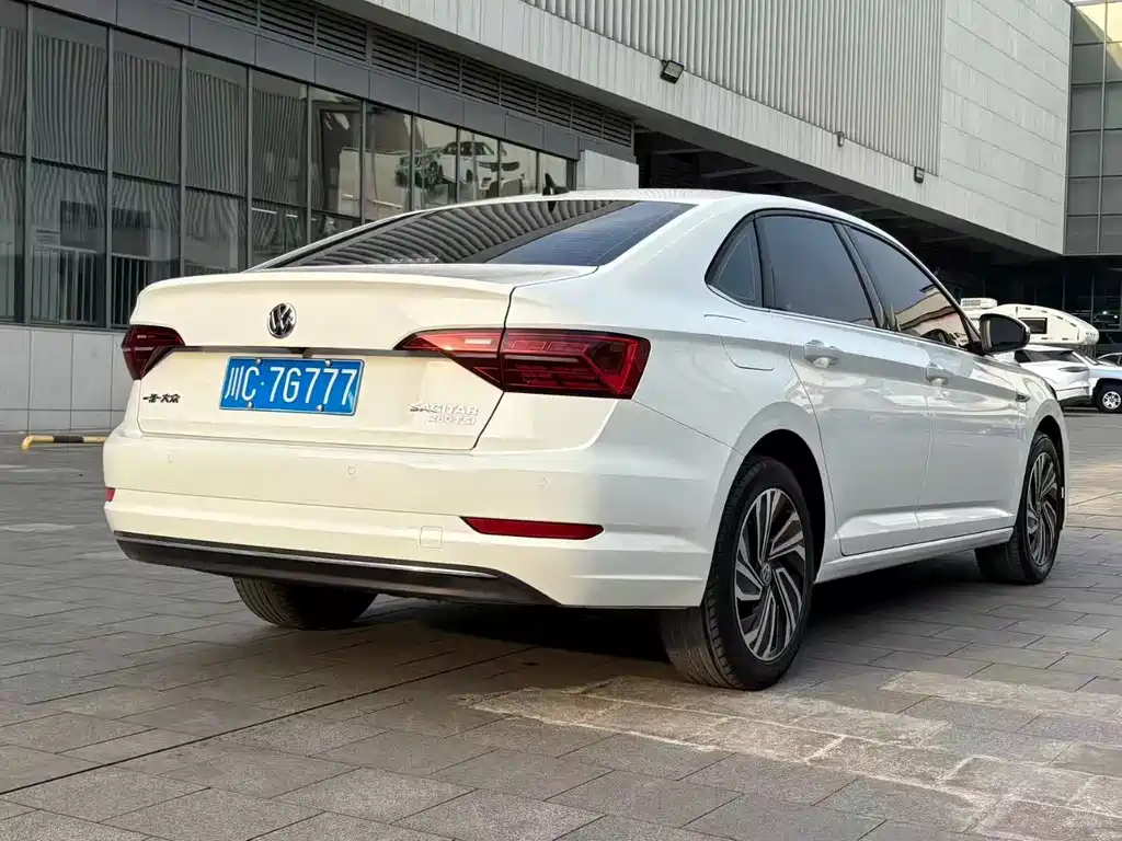 Volkswagen Sagitar 2022 280TSI DSG